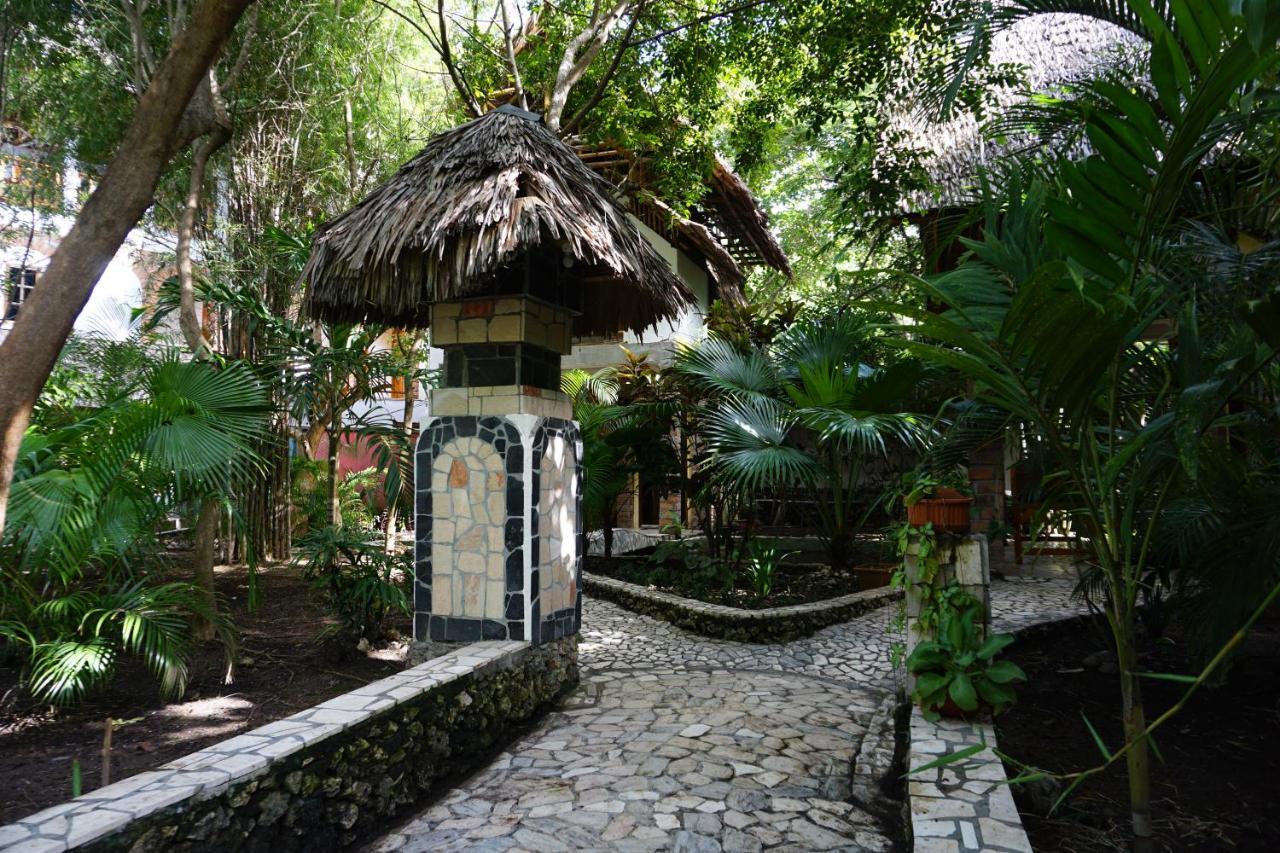 Mangga Lodge Bira Εξωτερικό φωτογραφία