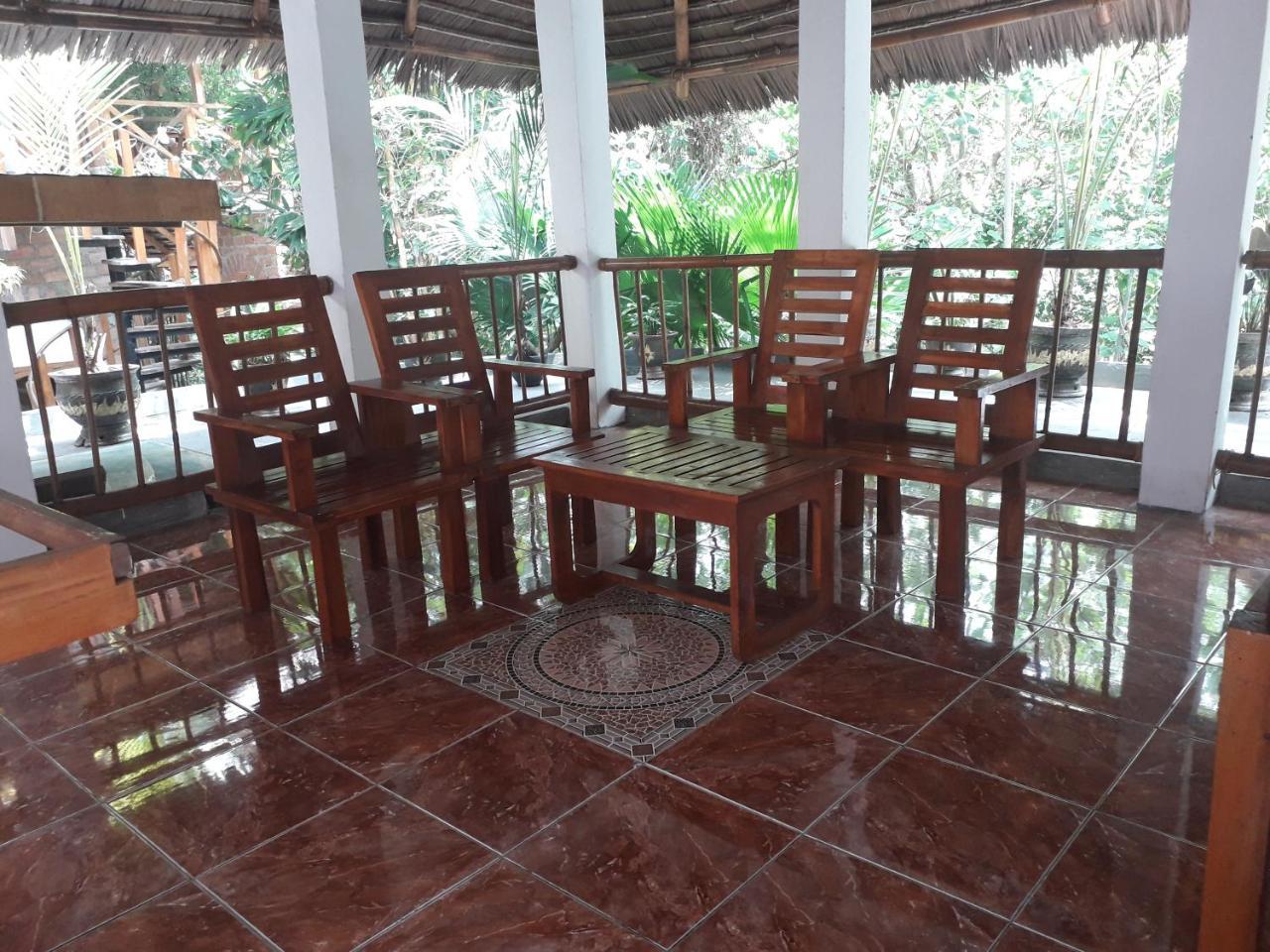 Mangga Lodge Bira Εξωτερικό φωτογραφία
